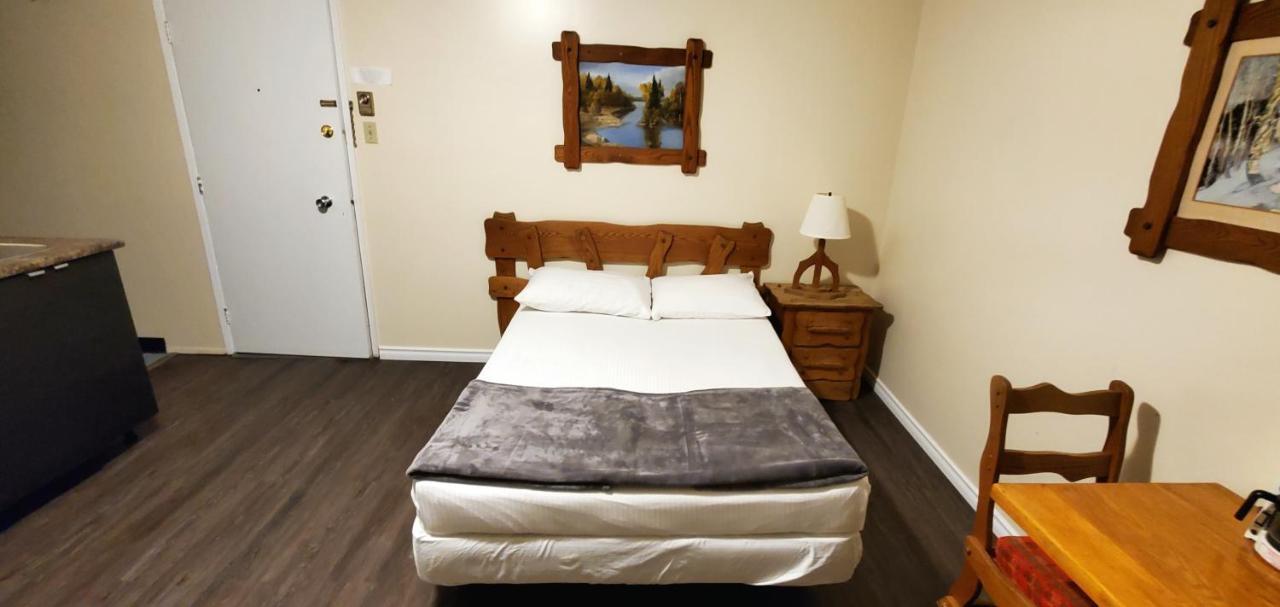 Agassiz Park Lodge - Under New Management McCreary Exteriör bild