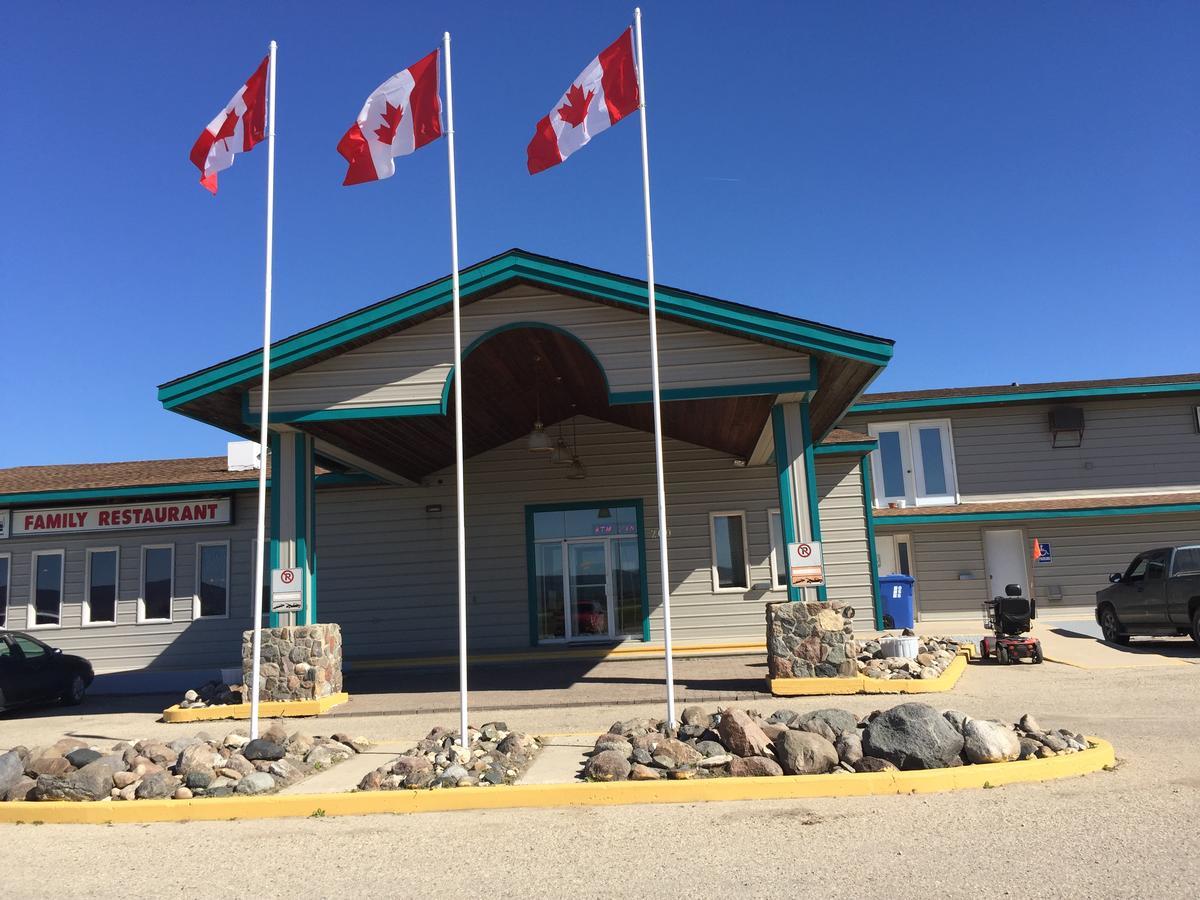Agassiz Park Lodge - Under New Management McCreary Exteriör bild