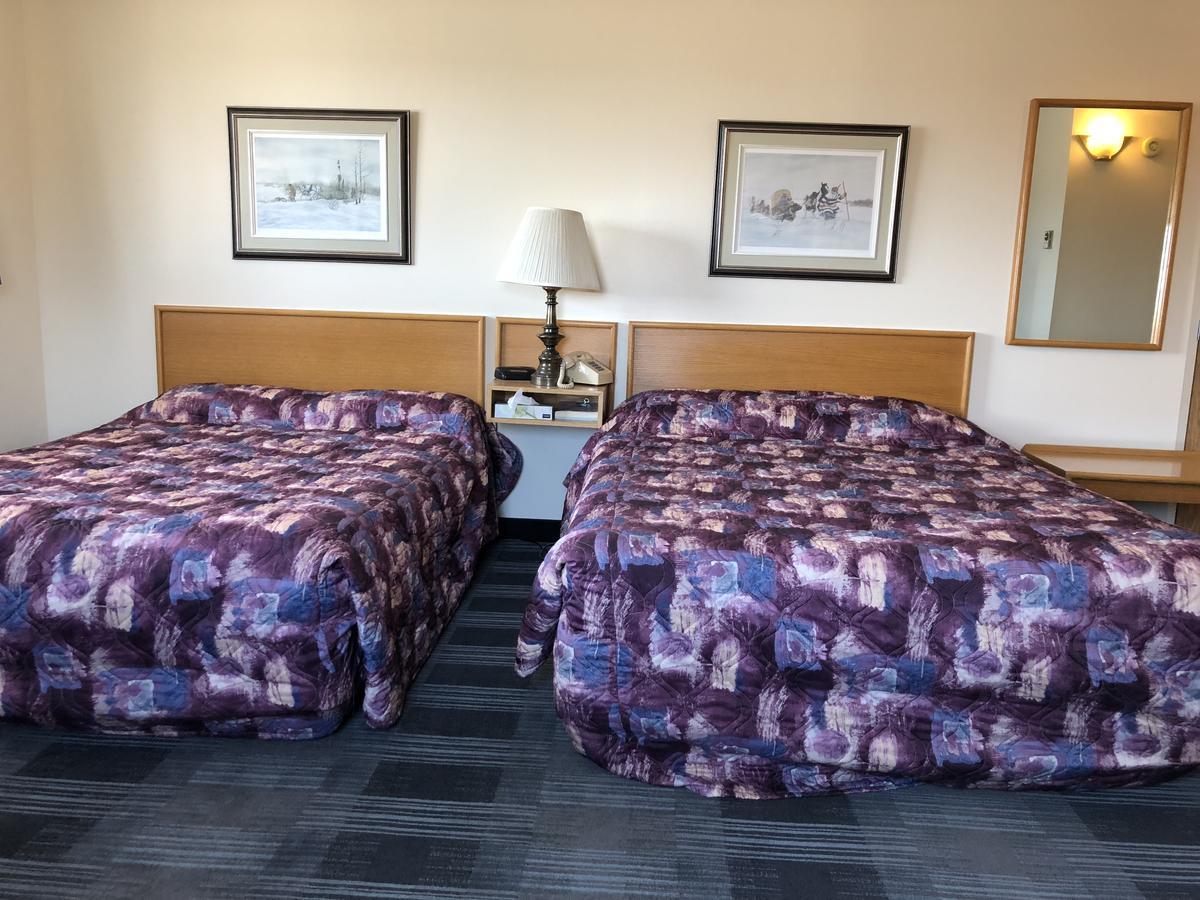 Agassiz Park Lodge - Under New Management McCreary Exteriör bild